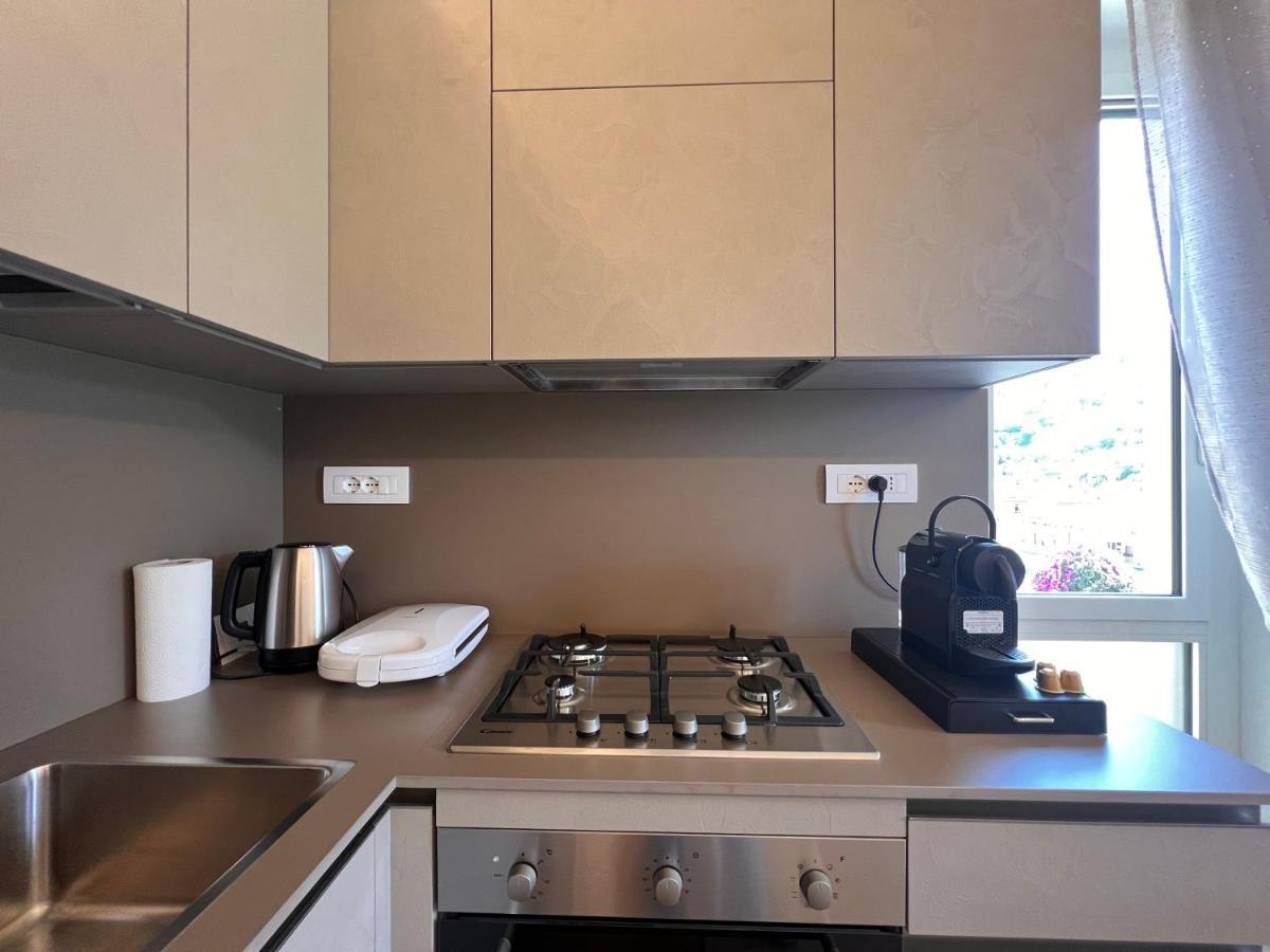 Val Di Sole: Renovated Seaview Apartment with Wi-Fi and Air Conditioning Rapallo Exterior photo